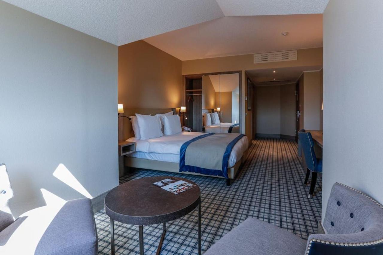 Mercure Luxembourg Kikuoka Golf & Spa Canach Eksteriør billede