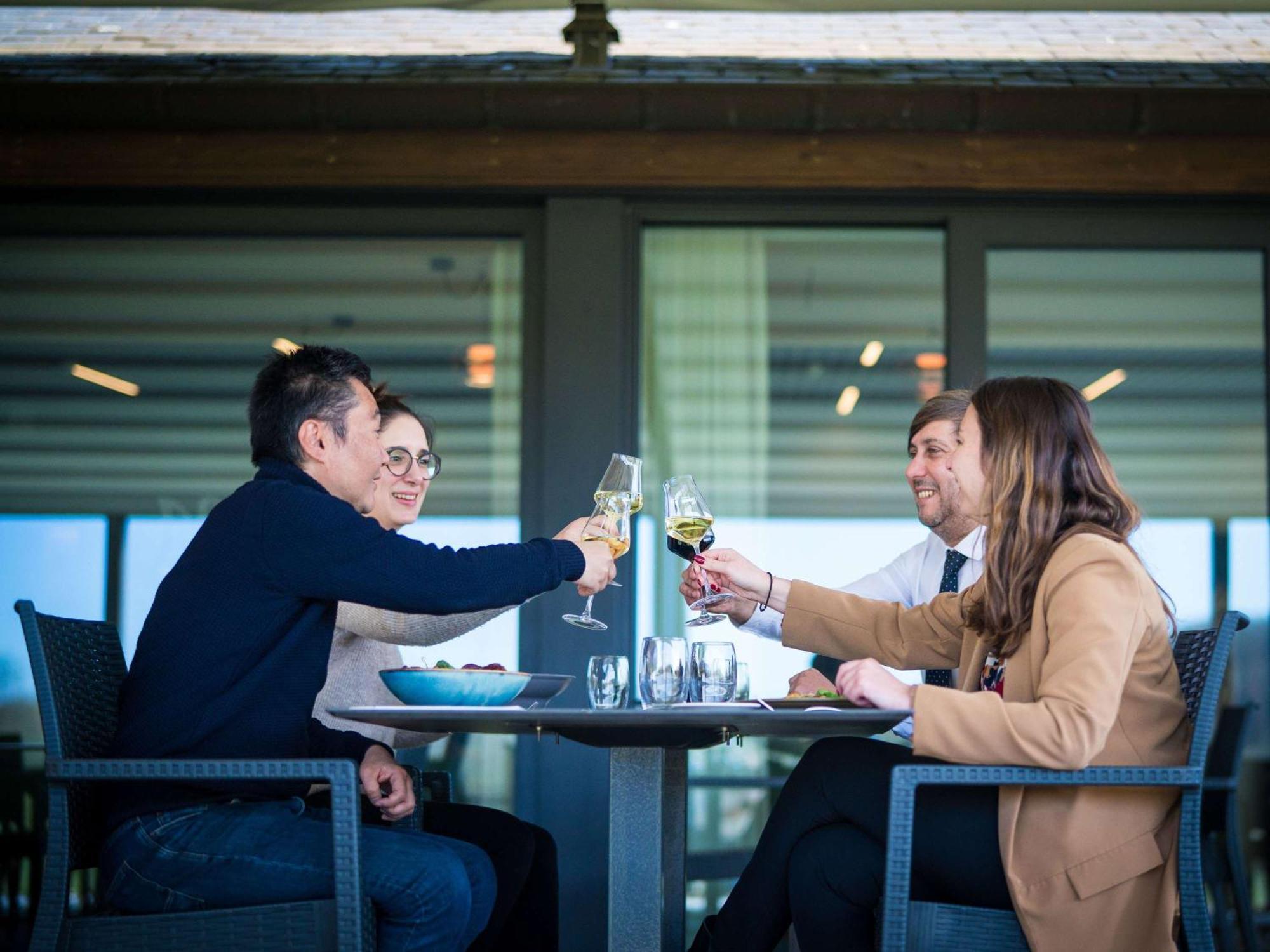 Mercure Luxembourg Kikuoka Golf & Spa Canach Eksteriør billede