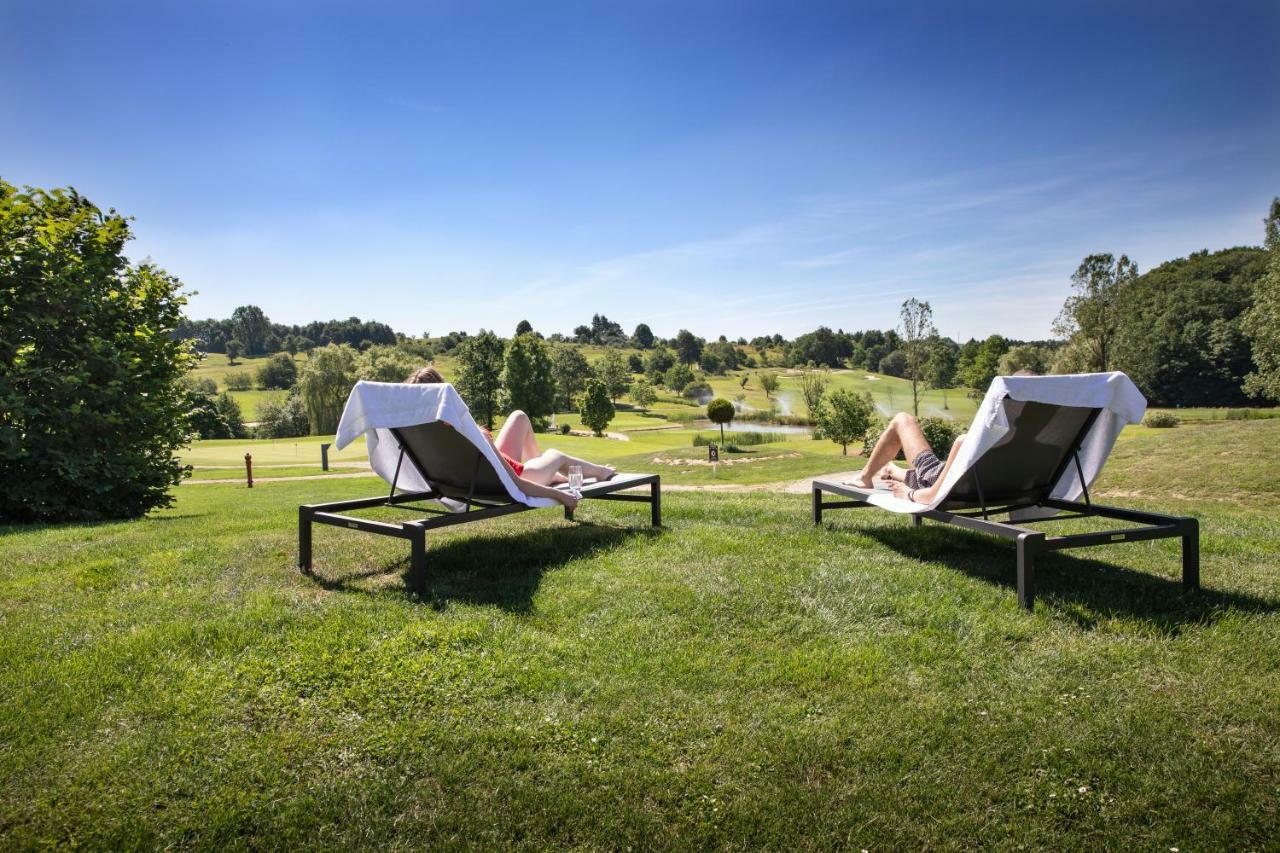 Mercure Luxembourg Kikuoka Golf & Spa Canach Eksteriør billede
